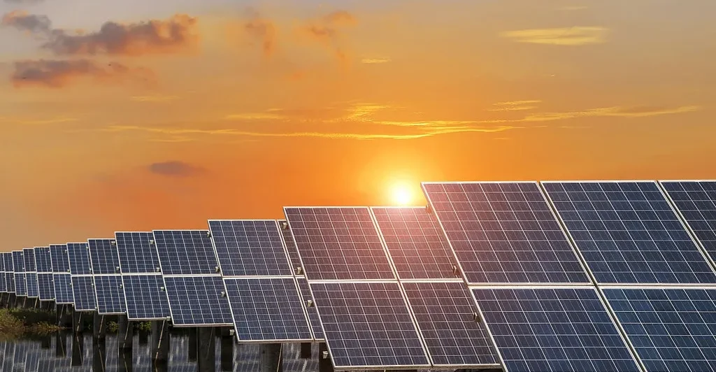 do-solar-farm-work-in-all-seasons